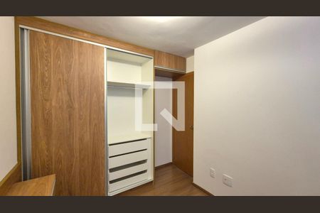Quarto 2 de apartamento para alugar com 2 quartos, 45m² em Vila Satúrnia, Campinas
