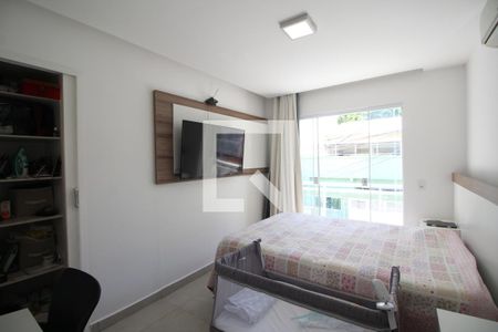 Quarto 2 de casa de condomínio para alugar com 2 quartos, 120m² em Jacarepaguá, Rio de Janeiro