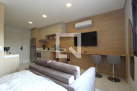 Sala/Quarto de kitnet/studio à venda com 1 quarto, 27m² em Vila Olímpia, São Paulo