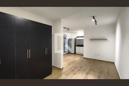 Quarto de kitnet/studio para alugar com 1 quarto, 38m² em Mirandópolis, São Paulo