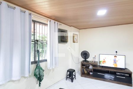 Sala de casa para alugar com 1 quarto, 180m² em Senador Vasconcelos, Rio de Janeiro