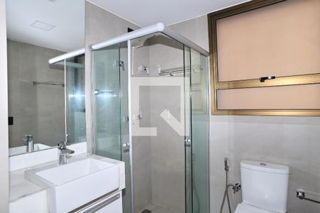 Banheiro da Suíte de apartamento para alugar com 2 quartos, 134m² em Lourdes, Belo Horizonte