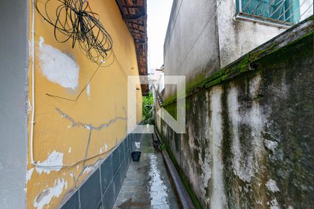 Quintal de casa à venda com 3 quartos, 200m² em Salgado Filho, Belo Horizonte
