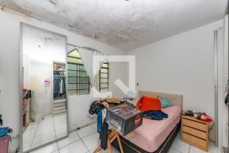 Suíte de casa à venda com 3 quartos, 200m² em Salgado Filho, Belo Horizonte