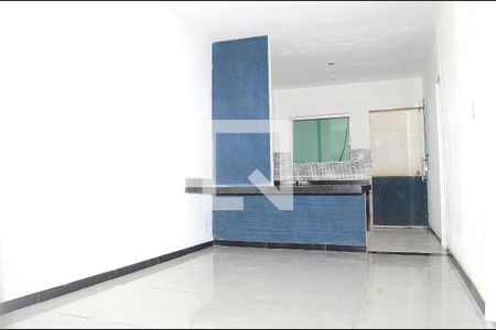 Sala de casa à venda com 2 quartos, 60m² em Goiânia, Belo Horizonte