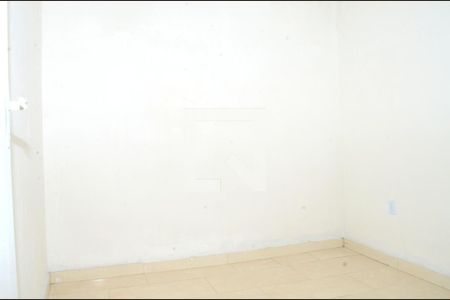 Quarto 1 de casa à venda com 2 quartos, 60m² em Goiânia, Belo Horizonte