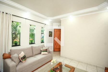 Sala de casa à venda com 4 quartos, 272m² em Vila Scarpelli, Santo André