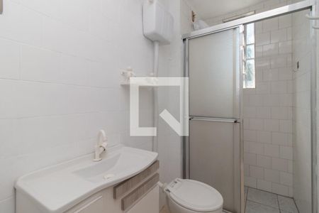 Banheiro de apartamento para alugar com 1 quarto, 42m² em Cristal, Porto Alegre