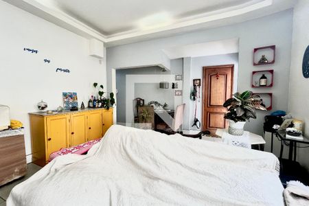 Sala  de apartamento à venda com 2 quartos, 66m² em Copacabana, Rio de Janeiro