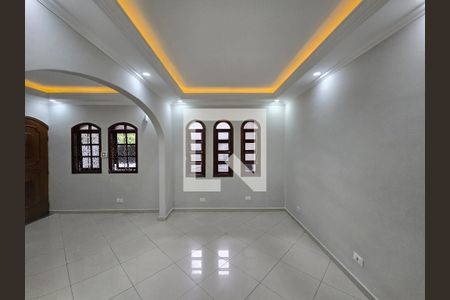 Sala  de casa para alugar com 3 quartos, 180m² em Vila Santa Maria, Guarulhos