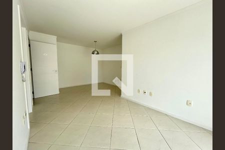 Sala de apartamento para alugar com 3 quartos, 78m² em Agronômica, Florianópolis