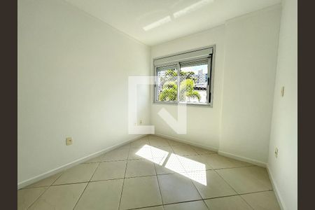 Quarto 1 de apartamento para alugar com 3 quartos, 78m² em Agronômica, Florianópolis