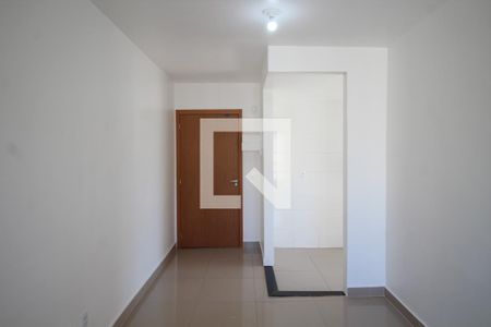 Sala de apartamento para alugar com 2 quartos, 44m² em Morro Santana, Porto Alegre