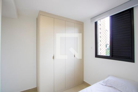 Quarto 1 de apartamento para alugar com 2 quartos, 55m² em Jardim, Santo André