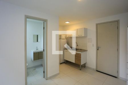 Studio - quarto-cozinha de kitnet/studio para alugar com 1 quarto, 25m² em Vila Sonia, São Paulo