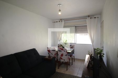Sala de apartamento para alugar com 1 quarto, 40m² em Jardim Itu, Porto Alegre
