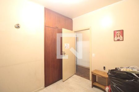 Quarto 2 de casa para alugar com 3 quartos, 300m² em Jardim das Flores, São Paulo