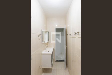 Banheiro da Suíte 1 de casa para alugar com 2 quartos, 90m² em Parque Santa Bárbara, Campinas