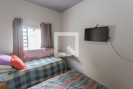 Quarto 1 de casa para alugar com 4 quartos, 300m² em Renascença, Belo Horizonte
