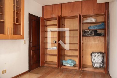 Quarto 1 de casa de condomínio para alugar com 4 quartos, 190m² em Indianópolis, São Paulo