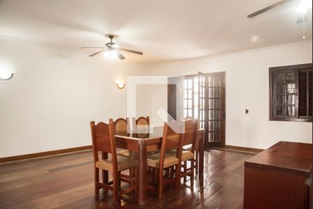 Sala de casa de condomínio para alugar com 4 quartos, 190m² em Indianópolis, São Paulo