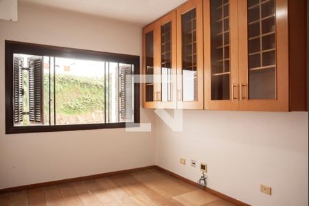 Quarto 1 de casa de condomínio para alugar com 4 quartos, 190m² em Indianópolis, São Paulo