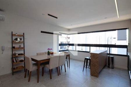 Sala/Cozinha de apartamento à venda com 2 quartos, 79m² em Vila Augusta, Guarulhos