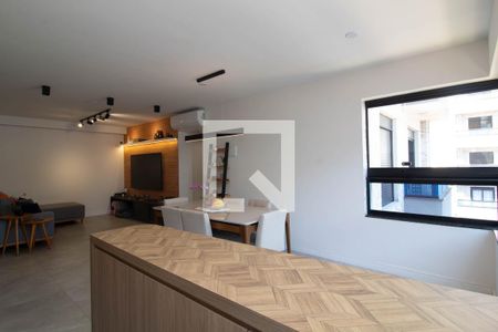 Sala/Cozinha de apartamento à venda com 2 quartos, 79m² em Vila Augusta, Guarulhos