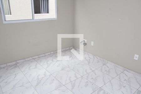 Sala de apartamento para alugar com 2 quartos, 47m² em Guaratiba, Rio de Janeiro