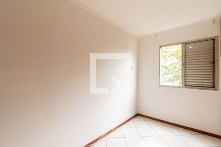 Quarto 1 de apartamento para alugar com 2 quartos, 56m² em Jardim Cocaia, Guarulhos