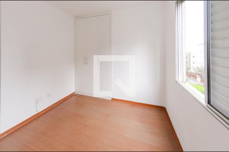 Quarto 1 de apartamento para alugar com 2 quartos, 70m² em Buritis, Belo Horizonte