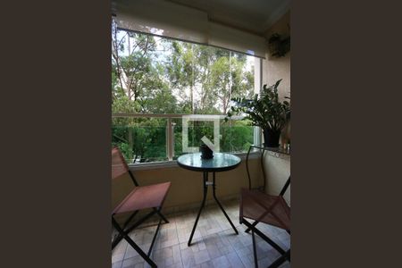 varanda vista de apartamento à venda com 3 quartos, 72m² em Paraíso do Morumbi, São Paulo