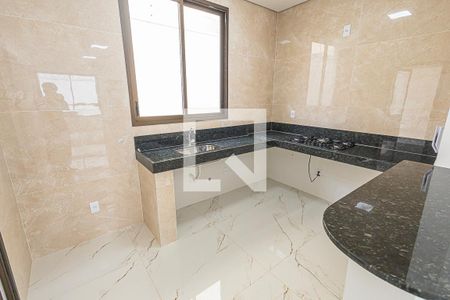 cozinha de casa de condomínio para alugar com 3 quartos, 191m² em Trevo, Belo Horizonte