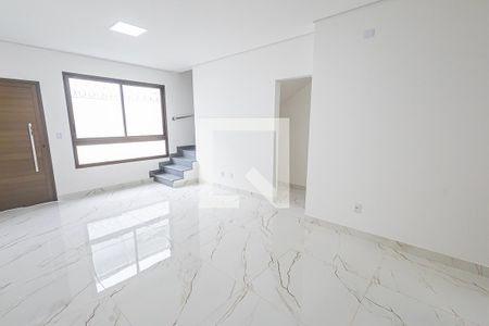 Sala de casa de condomínio para alugar com 3 quartos, 191m² em Trevo, Belo Horizonte