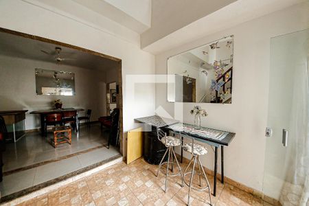 Casa para alugar com 4 quartos, 200m² em Vila Celeste, São Paulo