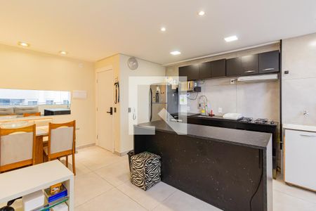 Sala/Cozinha de apartamento à venda com 2 quartos, 45m² em Jardim São Luís, São Paulo