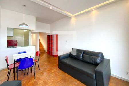 Sala de apartamento para alugar com 1 quarto, 51m² em Santo Agostinho, Belo Horizonte