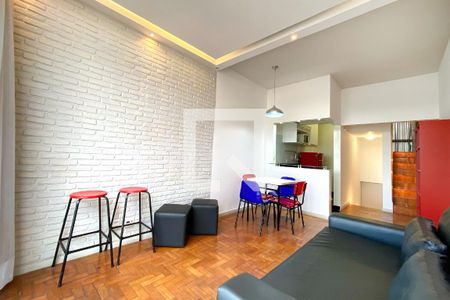 Sala de apartamento para alugar com 1 quarto, 51m² em Santo Agostinho, Belo Horizonte