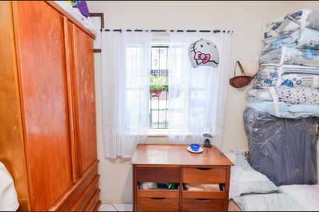 Quarto 1 de casa à venda com 3 quartos, 100m² em Grajaú, Rio de Janeiro