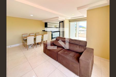 Sala de TV de apartamento para alugar com 3 quartos, 125m² em Ingleses do Rio Vermelho, Florianópolis