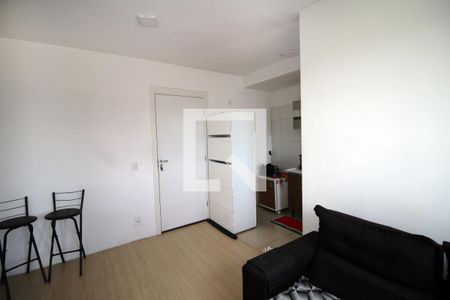 Sala de apartamento para alugar com 2 quartos, 41m² em Ramos, Rio de Janeiro
