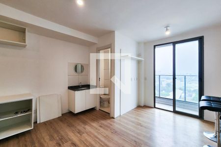 Sala - Quarto de kitnet/studio para alugar com 1 quarto, 36m² em Santo Cristo, Rio de Janeiro