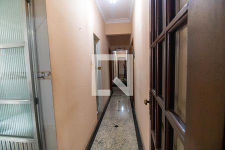 Corredor  de apartamento para alugar com 3 quartos, 90m² em Centro, Niterói