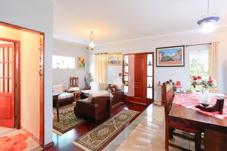 Casa à venda com 4 quartos, 410m² em Adalgisa, São Paulo