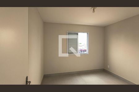 Quarto 2 de apartamento para alugar com 3 quartos, 58m² em Jardim Marajoara, São Paulo