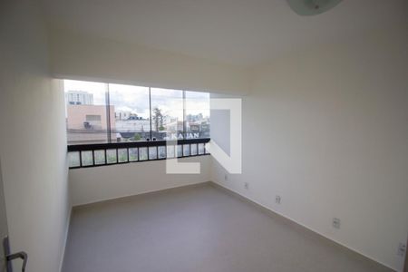 Apartamento para alugar com 2 quartos, 57m² em Csa 3, Brasília