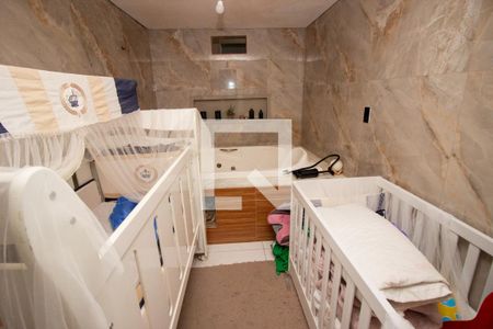 Banheiro da Suíte de apartamento para alugar com 3 quartos, 200m² em Jd Perla, Contagem