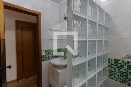 Banheiro da Suíte de casa à venda com 4 quartos, 171m² em Vila Nova Mazzei, São Paulo