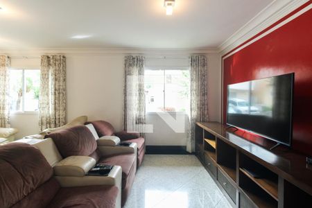 Sala  de casa de condomínio para alugar com 4 quartos, 220m² em Vila Carrão, São Paulo