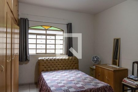 Casa 1 - Quarto 1 de casa à venda com 3 quartos, 350m² em Jardim America, Belo Horizonte